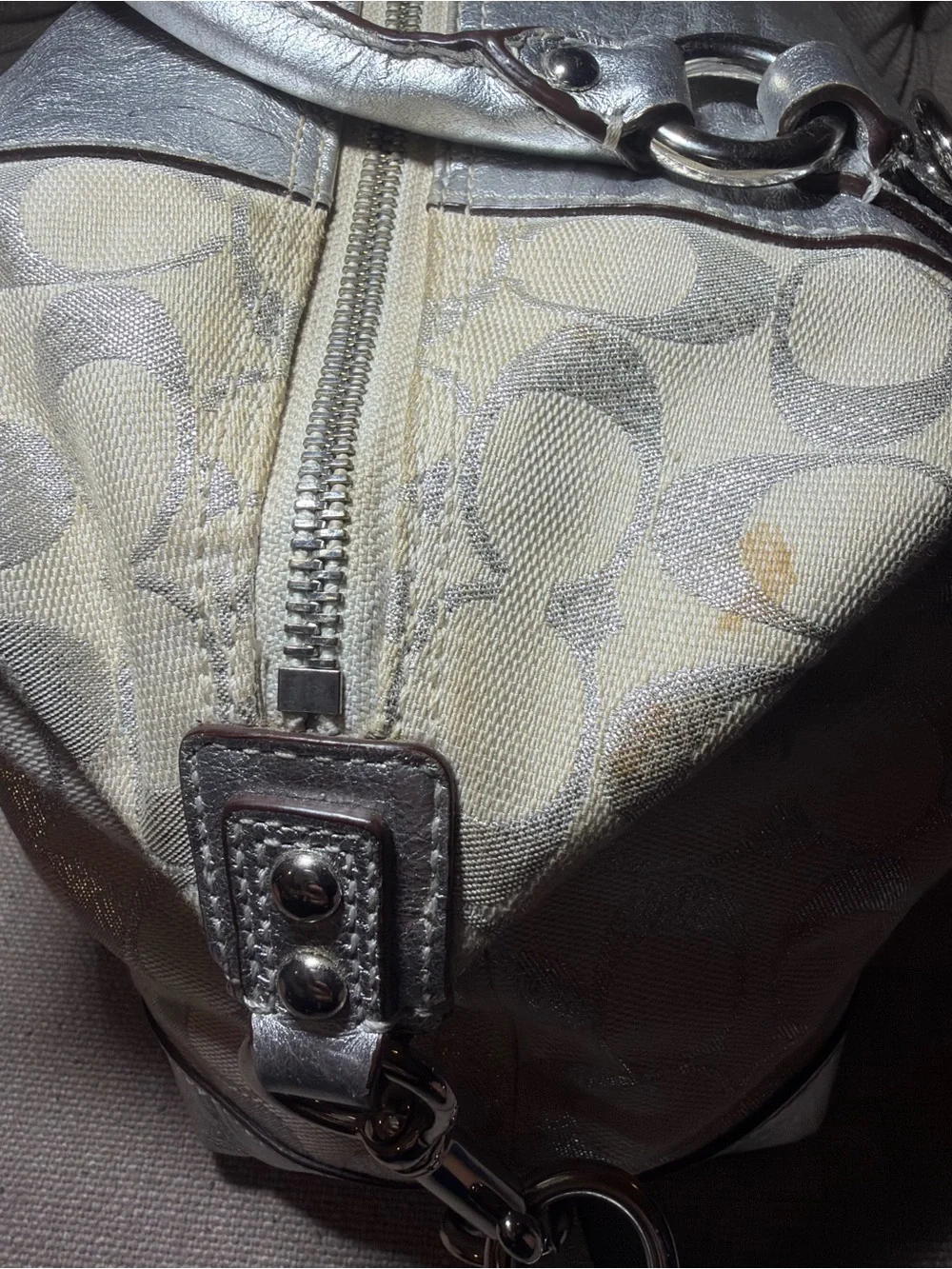 Coach Ashley Signature Satchel (Style F15804)